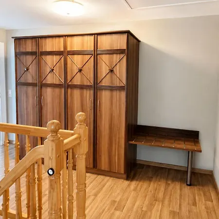 Apartment Komfort Polarstern In Gutshaus Garz (Rugen)